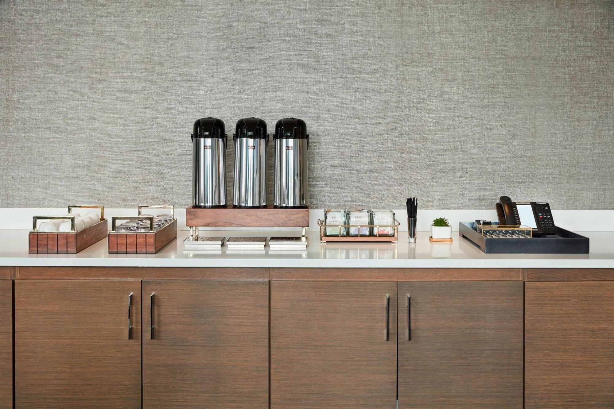 Ac Hotel By Marriott Cincinnati At The Banks Extérieur photo